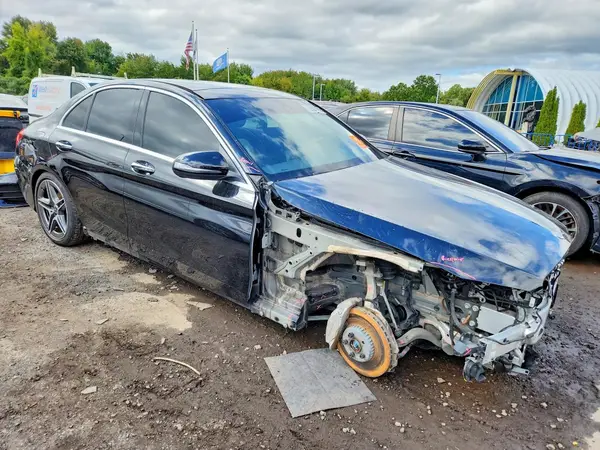 W1KWF8EB9LR565595 — 2020 Mercedes-Benz C-Klasse, фото 4 с аукциона Copart, Передняя часть