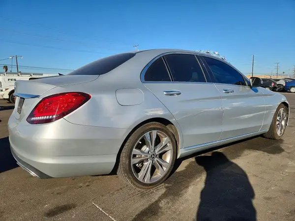 WDDWF8DB3LR534599 — 2020 Mercedes-Benz C-Klasse, фото 3 с аукциона Copart, Передняя часть