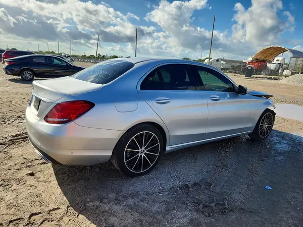 2020 MERCEDES-BENZ C-KLASSE VIN WDDWF8DB4LR538919 фото 3