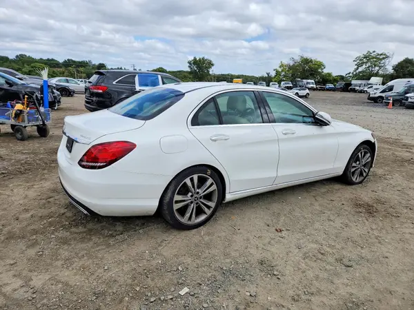 W1KWF8EB1MR632756 — 2021 Mercedes-Benz C-Klasse, фото 3 с аукциона Copart, Боковая часть