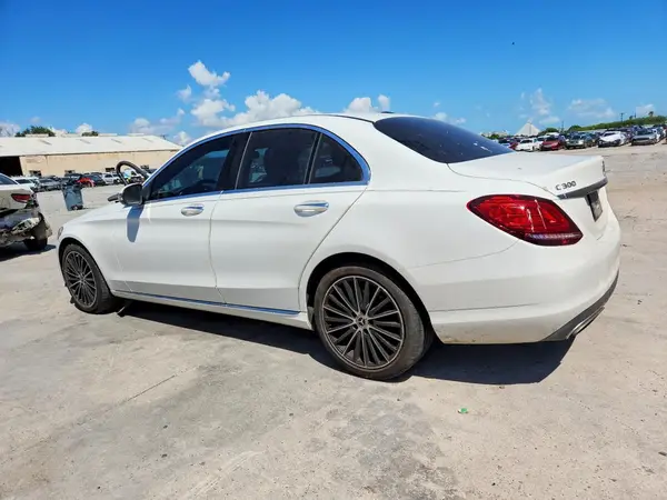 W1KWF8DB5MR627769 — 2021 Mercedes-Benz C-Klasse, фото 2 с аукциона Copart, Ходовая часть