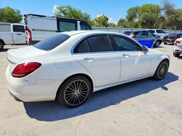 W1KWF8DB5MR627769 — 2021 Mercedes-Benz C-Klasse, фото 3 с аукциона Copart, Ходовая часть