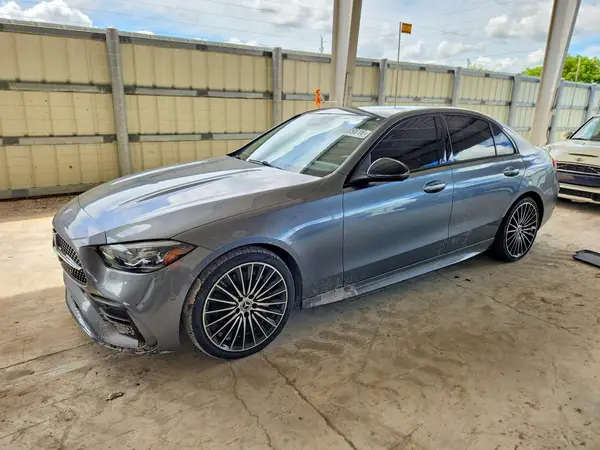W1KAF4GB1RR221395 — 2024 Mercedes-Benz C-Klasse, Подтопление (Water/Flood), фото до ремонта