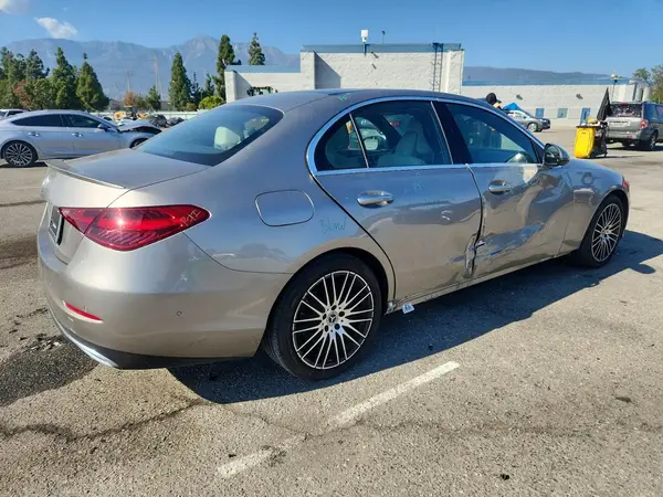 W1KAF4GB3RR204792 — 2024 Mercedes-Benz C-Klasse, фото 3 с аукциона Copart, Боковая часть