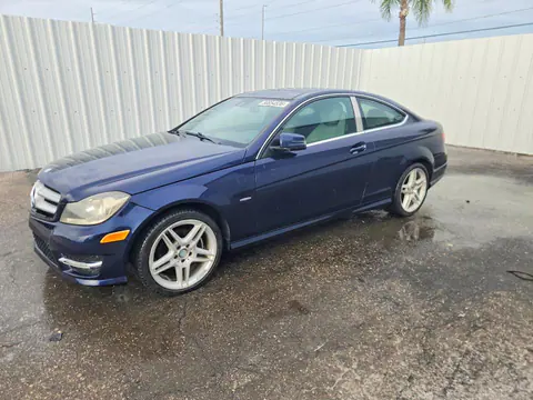 WDDGJ4HB3CF746345 — 2012 Mercedes-Benz C, Мелкие вмятины и царапины (Minor Dent/Scratches), фото до ремонта