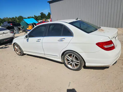 2013 MERCEDES-BENZ C VIN WDDGF4HB3DR293829 фото 2