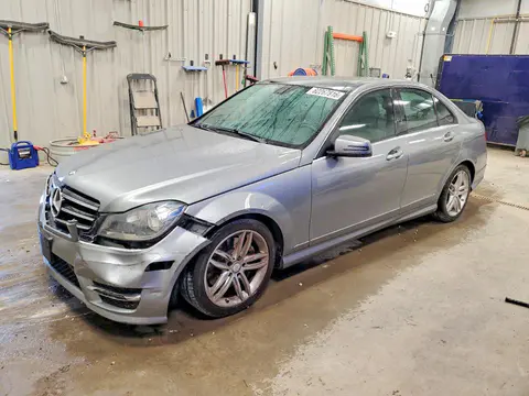 WDDGF8AB8EA944101 — 2014 Mercedes-Benz C, Передняя часть (Front End), фото до ремонта