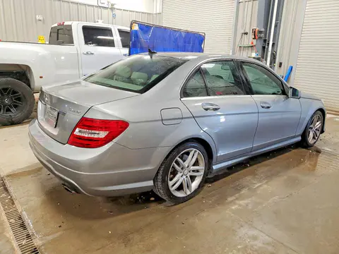 2014 Mercedes-Benz C VIN WDDGF8AB8EA944101 фото 3