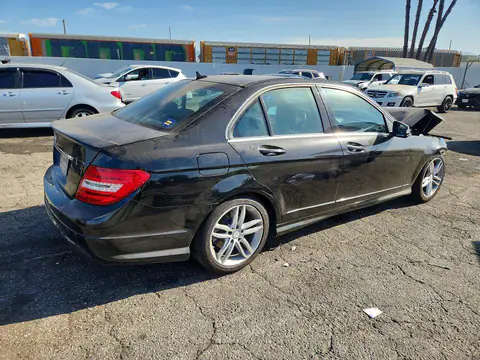WDDGF4HB1ER311133 — 2014 Mercedes-Benz C, фото 3 с аукциона Copart 13.10.2026, Передняя часть