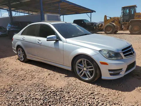 2014 Mercedes-Benz C VIN WDDGF4HB1EG159382 фото 4