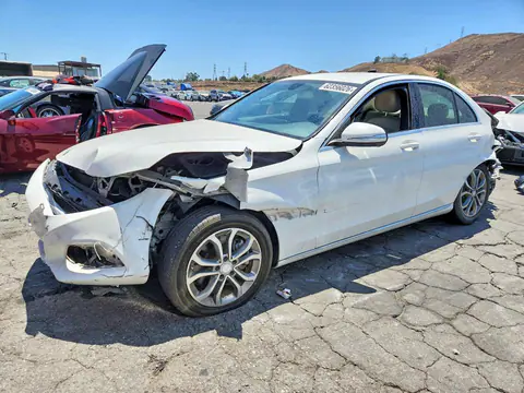 55SWF4JB1FU069238 — 2015 Mercedes-Benz C, Задняя часть (Rear End), фото до ремонта
