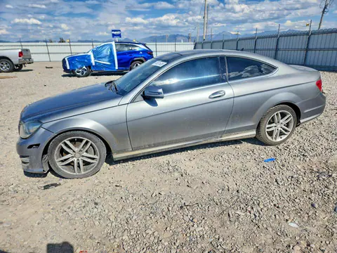 WDDGJ8JB3FG442321 — 2015 Mercedes-Benz C, Мелкие вмятины и царапины (Minor Dent/Scratches), фото до ремонта