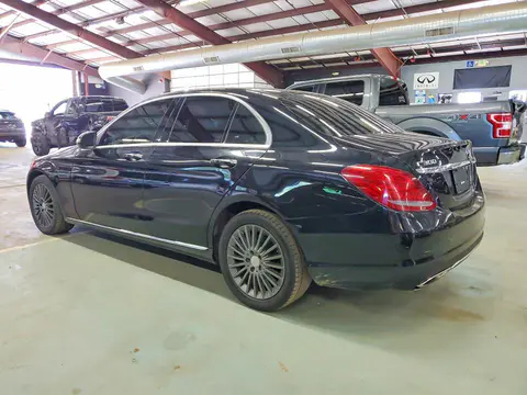 2015 Mercedes-Benz C VIN 55SWF4KBXFU025351 фото 2