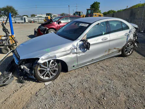 55SWF4JB4FU066186 — 2015 Mercedes-Benz C, Задняя часть (Rear End), фото до ремонта
