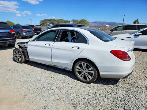 2015 Mercedes-Benz C VIN 55SWF4JB8FU050167 фото 2