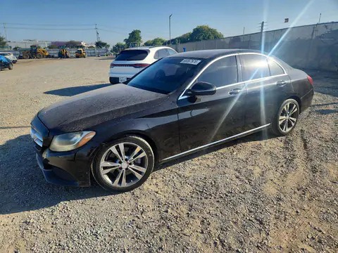 55SWF4JB4GU170985 — 2016 Mercedes-Benz C, Задняя часть (Rear End), фото до ремонта