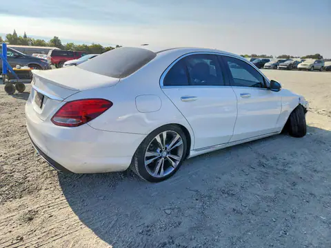 55SWF4JB1GU176582 — 2016 Mercedes-Benz C, фото 3 с аукциона Copart 13.10.2026, Передняя часть