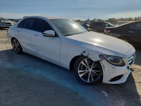 55SWF4JB1GU176582 — 2016 Mercedes-Benz C, фото 4 с аукциона Copart 13.10.2026, Передняя часть