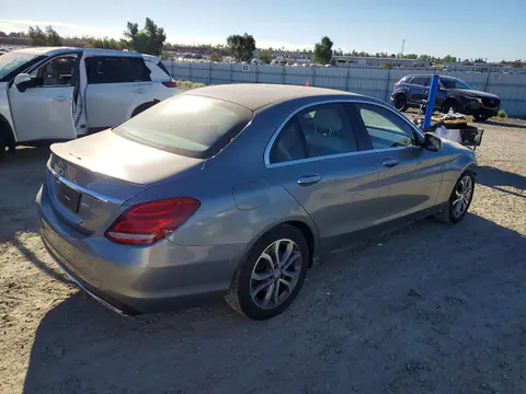 2016 Mercedes-Benz C VIN 55SWF4JB4GU144581 фото 3