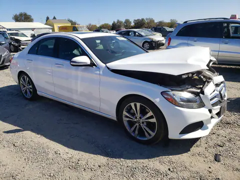 2018 Mercedes-Benz C VIN 55SWF4JB1JU252566 фото 4