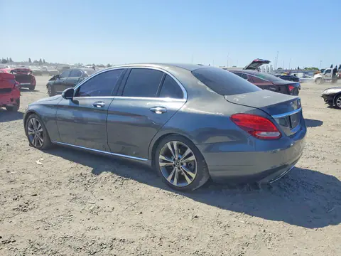 2018 Mercedes-Benz C VIN 55SWF4JB9JU266280 фото 2