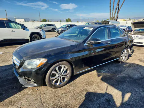 55SWF4JB2JU262569 — 2018 Mercedes-Benz C, Задняя часть (Rear End), фото до ремонта