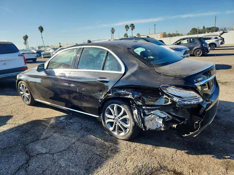 2018 Mercedes-Benz C VIN 55SWF4JB2JU262569 фото 2
