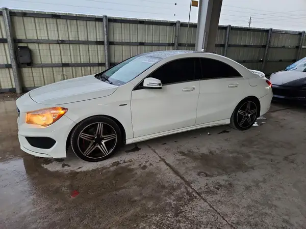 WDDSJ4EB5GN331375 — 2016 Mercedes-Benz CLA-Klasse, Естественный износ (Normal Wear), фото до ремонта