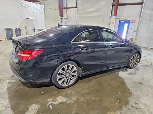 WDDSJ4GB3HN413121 — 2017 Mercedes-Benz CLA-Klasse, фото 3 с аукциона Copart, Передняя часть