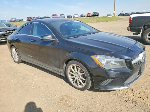 WDDSJ4GB4HN475286 — 2017 Mercedes-Benz CLA-Klasse, фото 4 с аукциона Copart 05.10.2026, Боковая часть