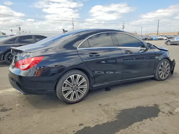 WDDSJ4EB2JN689671 — 2018 Mercedes-Benz CLA-Klasse, фото 3 с аукциона Copart 28.09.2026, Передняя часть