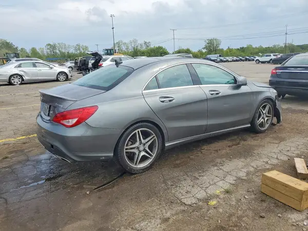 WDDSJ4GB2JN631766 — 2018 Mercedes-Benz CLA-Klasse, фото 3 с аукциона Copart 13.10.2026, Передняя часть