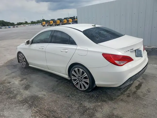 WDDSJ4EB5JN678728 — 2018 Mercedes-Benz CLA-Klasse, фото 2 с аукциона Copart 13.10.2026, Передняя часть