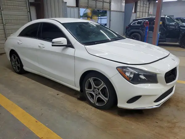 WDDSJ4EB4KN723224 — 2019 Mercedes-Benz CLA-Klasse, фото 4 с аукциона Copart 14.10.2026, Передняя часть