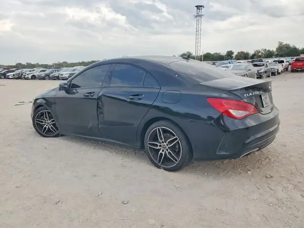 WDDSJ4EB9KN721162 — 2019 Mercedes-Benz CLA-Klasse, фото 2 с аукциона Copart, Передняя часть