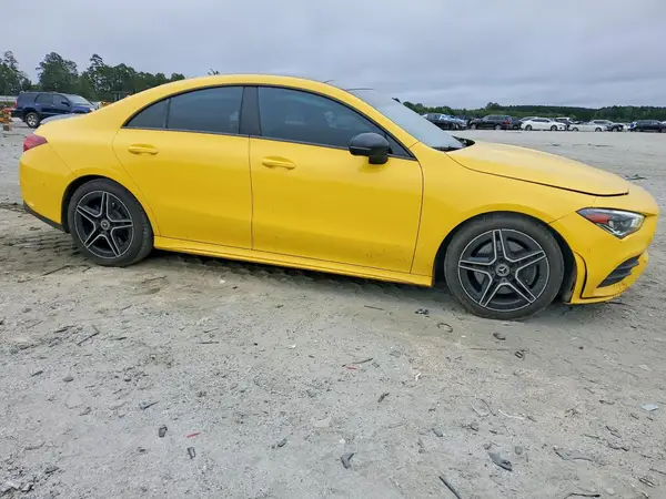W1K5J4HB1LN132617 — 2020 Mercedes-Benz CLA-Klasse, фото 4 с аукциона Copart, Передняя часть