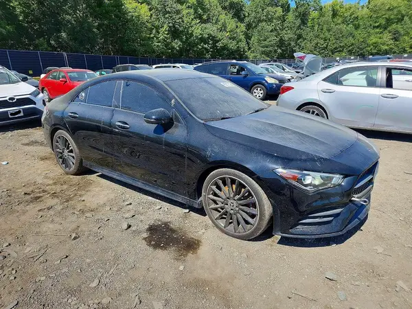 W1K5J4HB2MN148861 — 2021 Mercedes-Benz CLA-Klasse, фото 4 с аукциона Copart, Мелкие вмятины и царапины
