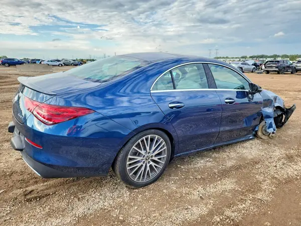 W1K5J4HBXMN171644 — 2021 Mercedes-Benz CLA-Klasse, фото 3 с аукциона Copart, Передняя часть