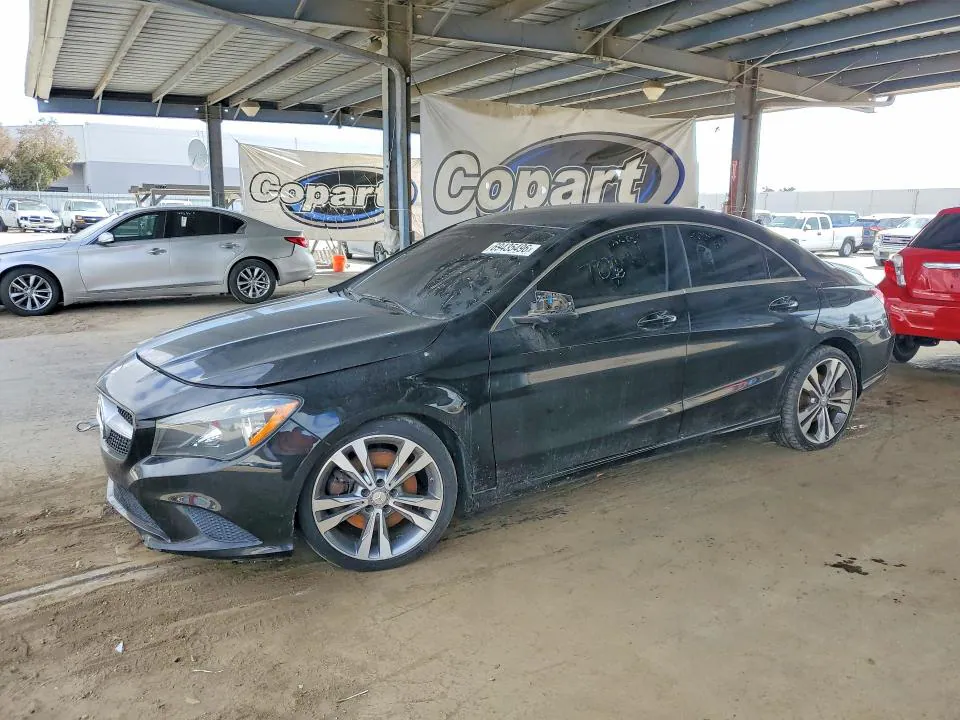 2016 Mercedes-Benz CLA VIN WDDSJ4EBXGN374688 фото 1