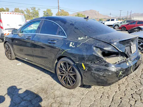 2018 Mercedes-Benz CLA VIN WDDSJ4EB1JN587486 фото 2