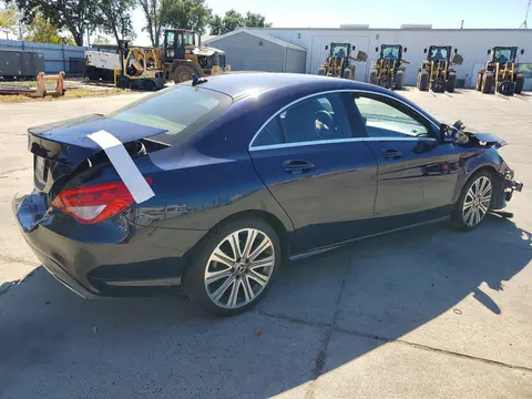 2018 Mercedes-Benz CLA VIN WDDSJ4EB8JN527429 фото 3