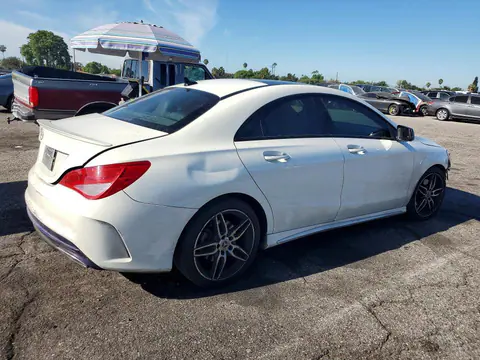 2018 Mercedes-Benz CLA VIN WDDSJ4EB2JN571670 фото 3