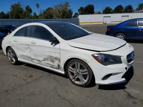 2019 Mercedes-Benz CLA VIN WDDSJ4EB5KN739531 фото 4