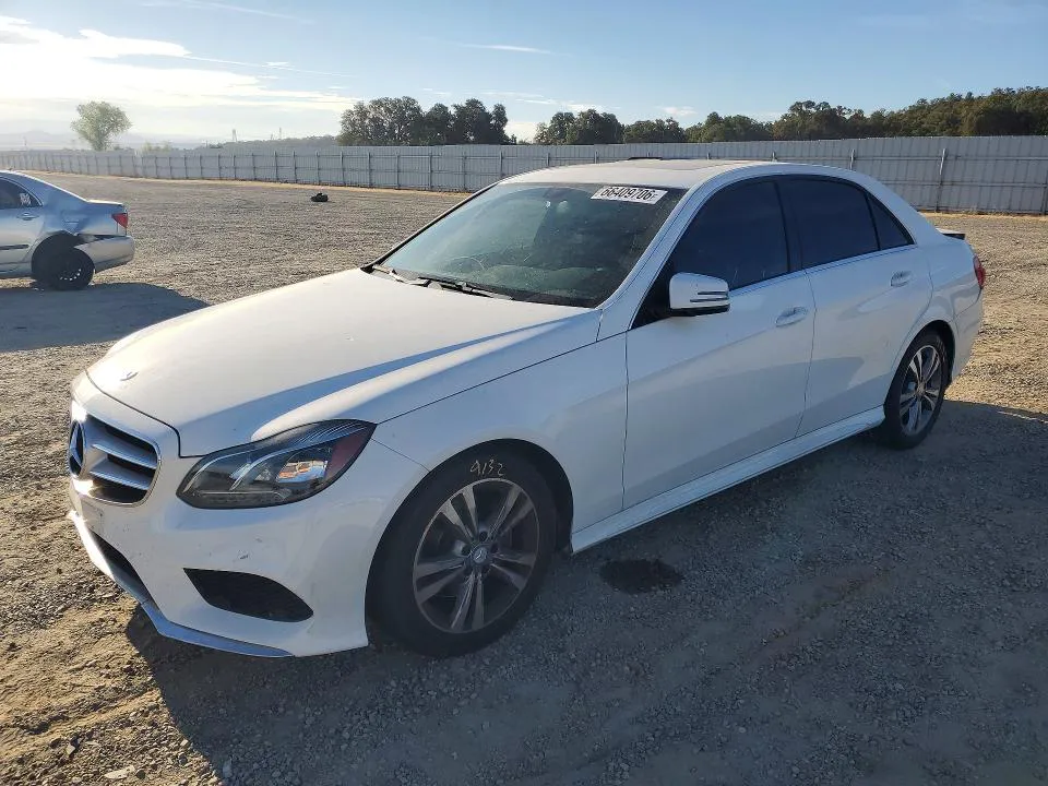 2015 Mercedes-Benz E-Class VIN WDDHF0EB7FB112194 фото 1