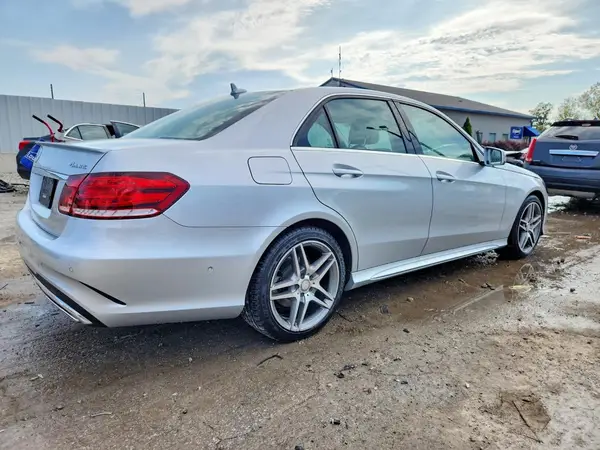 WDDHF8JBXGB213347 — 2016 Mercedes-Benz E-Klasse, фото 3 с аукциона Copart 08.10.2026, Задняя часть