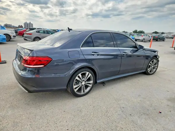 WDDHF5KB1GB287172 — 2016 Mercedes-Benz E-Klasse, фото 3 с аукциона Copart 30.09.2026, Передняя часть