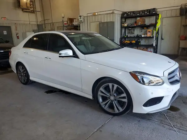 WDDHF5KB8GB172410 — 2016 Mercedes-Benz E-Klasse, фото 4 с аукциона Copart 13.10.2026, Задняя часть