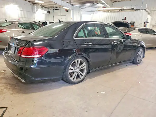 WDDHF8JB2GB176035 — 2016 Mercedes-Benz E-Klasse, фото 3 с аукциона Copart 13.10.2026, Боковая часть