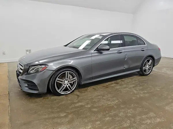 WDDZF4KB6HA098328 — 2017 Mercedes-Benz E-Klasse, Передняя часть (Front End), фото до ремонта
