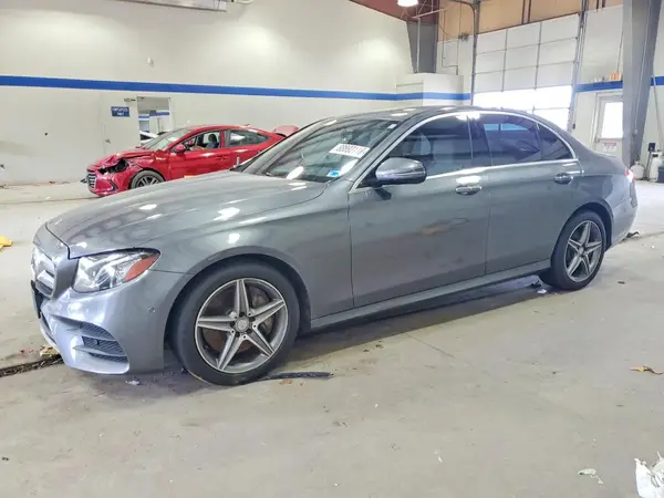 WDDZF4KB3HA058725 — 2017 Mercedes-Benz E-Klasse, Боковая часть (Side), фото до ремонта